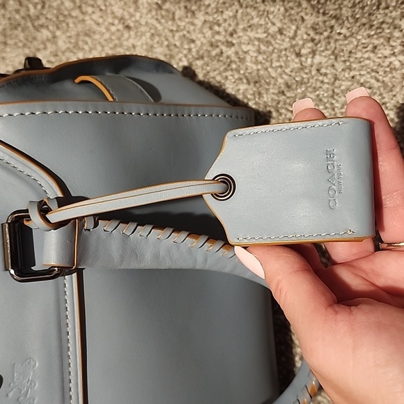 COPY - NEW COACH HANDBAG SEND OFFERS! - Picture 6 of 8